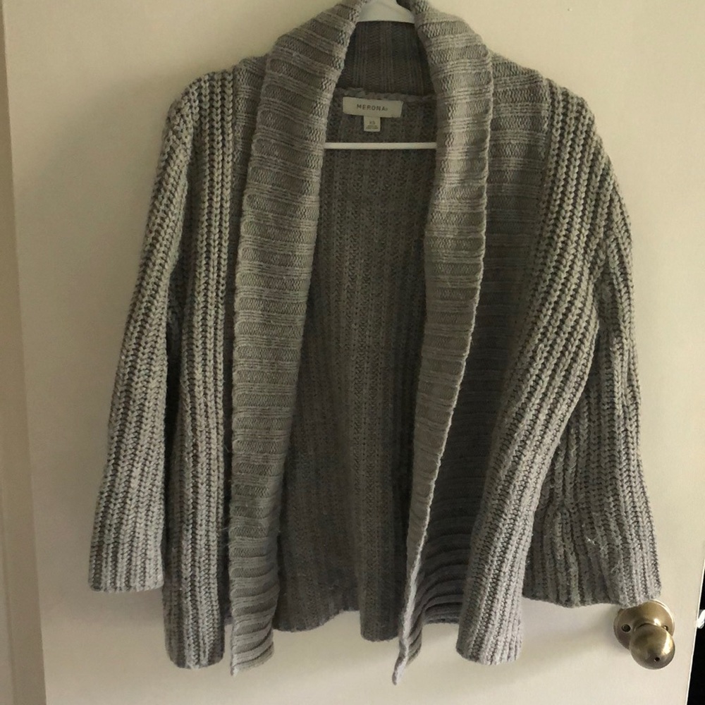 Grey cardigan